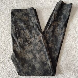Lysse Camo Skinny Jean